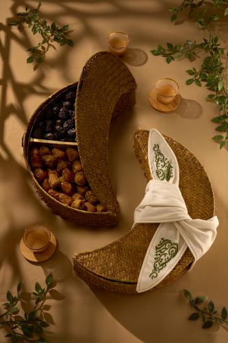 هلالية الخوص