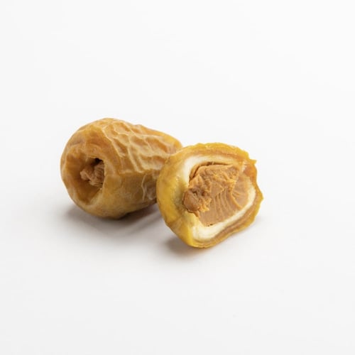 تمر سكري محشي بكريمة اللوتس