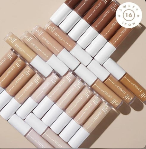 ايلف خافي عيوب مرطب - ميديم بيج