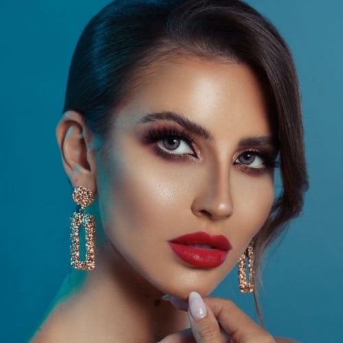 عدسات اي كلر جليتر لون بيرل -AFXB310