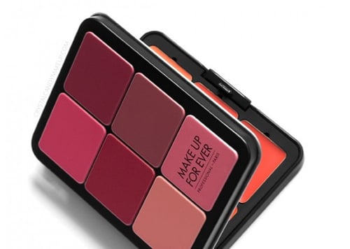 باليت ميك اب فور ايفر الترا اتش دي - بلاشر