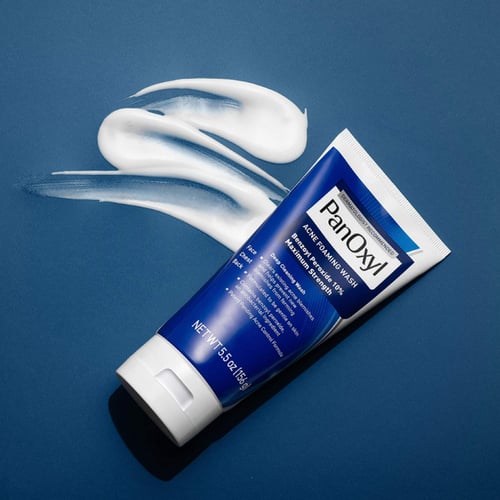 غسول رغوي لحب الشباب بنزويل بيروكسيد 10% من بانوكس...