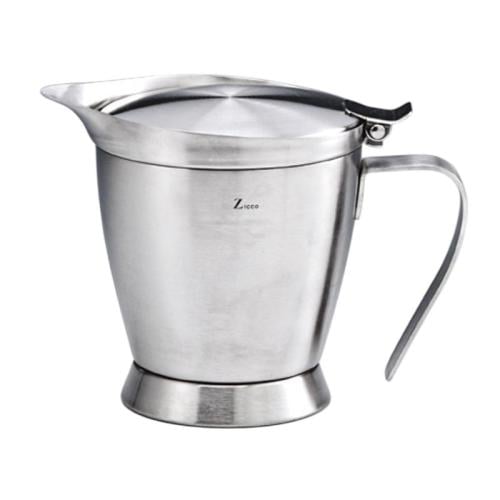 Steel coffee maker with lid