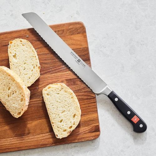 WÜSTHOF BREAD KNIFE 9 Inch CLASSIC - 4150/23CM