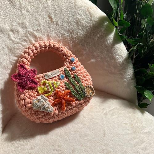 Beach vibes handbag- coral