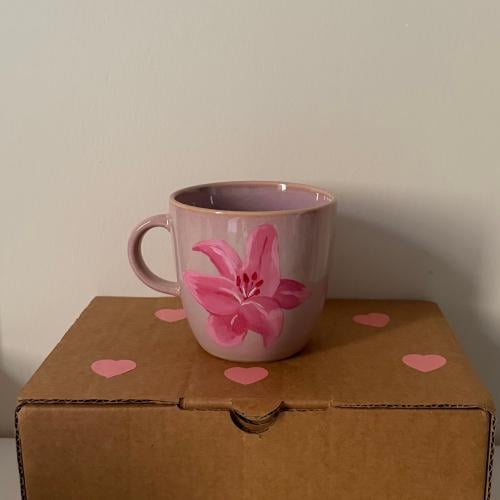 Pink lily mug