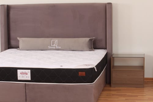 مرتبة انفينيتي - متوسط مائل للقساوة