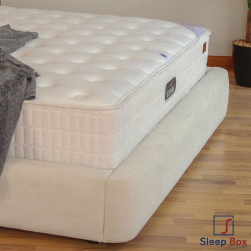 سرير فيوليت