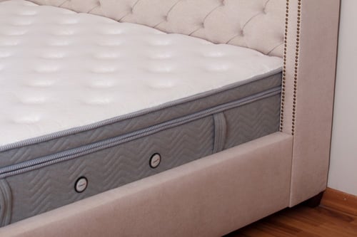 سرير كلاسيك