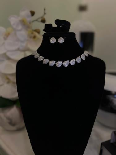 طقم زيركون- فضي