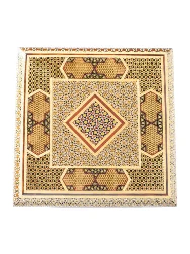 صندوق إهداء إيراني ختم خارجي فقط