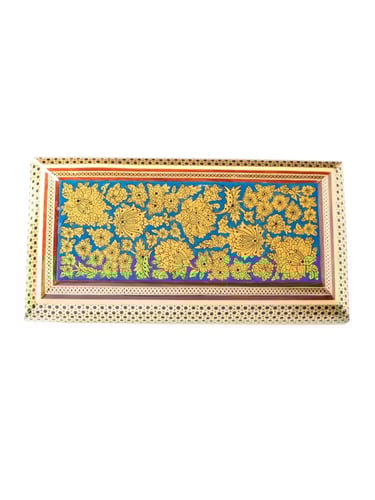 صندوق إهداء إيراني مستطيل