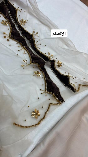 تور شغل يدوي فاخر ومخملي لتحت مع بطانه حرير ايطالي...