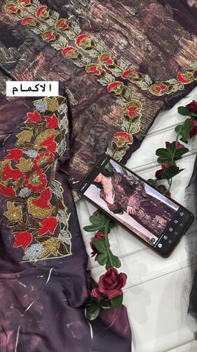 شيفون زري مع بطانة حرير ايطالي موديل دبل اكمام مع...