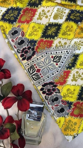 حرير ايطالي مطرز متروس كرستال