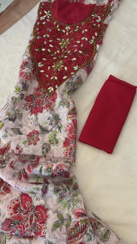 شيفون تركي جاكار فاخر شغل يدوي مع الشيله