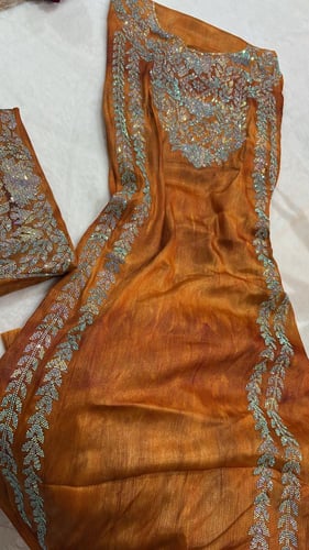 حرير يوريو كرستال امام وخلف مع السروال