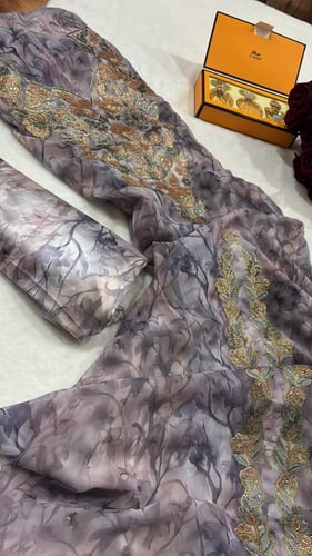 شيفون زري وحرير ايطالي موديل القطعتين مطرز ومتروس...