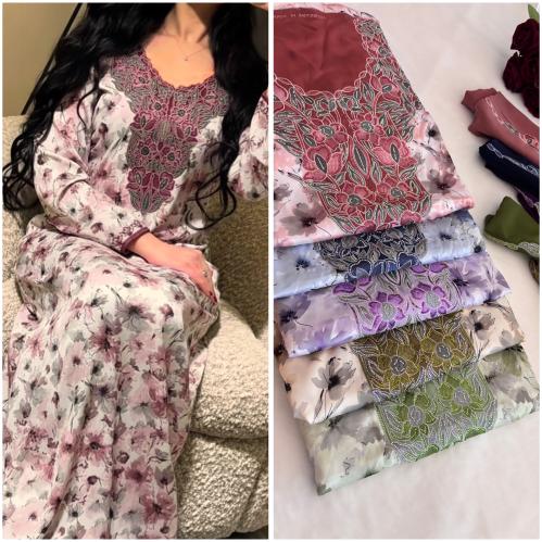 حرير ديجتال اندنوسي مع الشيله مطرز ومرصع بالكرستال