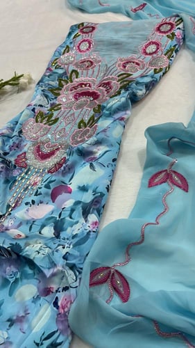 حرير ايطالي شغل بادله مطرز ومتروس كرستال مع شيله ك...