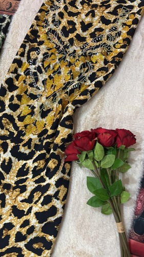 حرير اندنوسي تايقر متروس بالكرستال