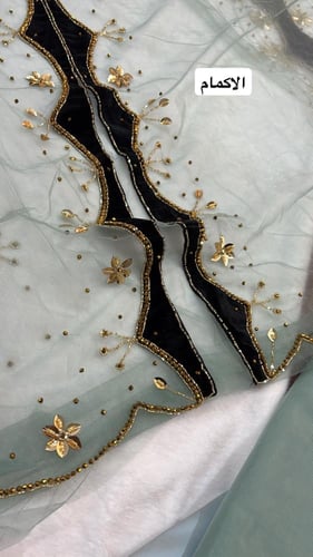 تور شغل يدوي فاخر ومخملي لتحت مع بطانه حرير ايطالي...