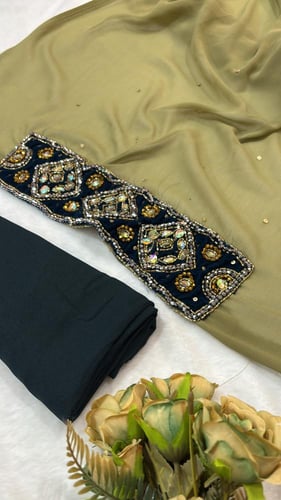 الموديل البلوشي شيفون على مخمل شغل يدوي فاخرر مع ش...