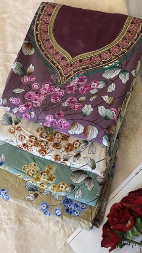 قطن رايون مطرز ومرصع بالكرستال(الاقطان تغسل قبل ال...