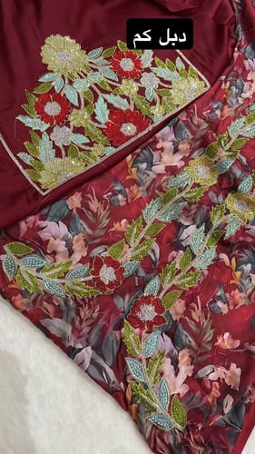 حرير ايطالي موديل دبل كم مطرز ومتروس كرستال مع الب...
