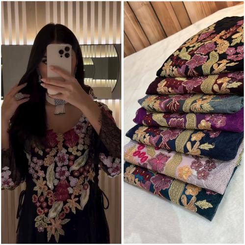 دانتيل فرنسي مطرز ومتروس كرستال vip (بدون بطانه)