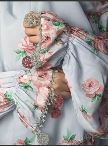 شرشف صلاة - مرد بطرحة بوال متصلة