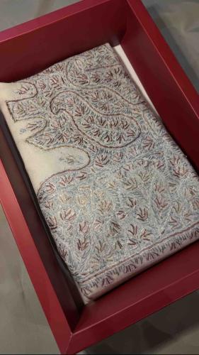 Cashmere shawl -QQ