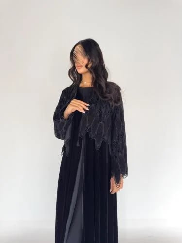 W16