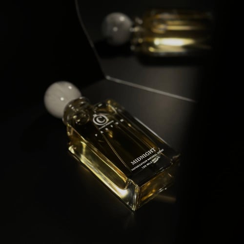 عطر كلاسيك ميدنايت classic mid night parfum