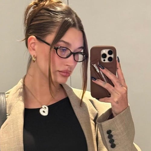 هايلي بيبر ملون و مرطب علاج الشفاه من رود - Master...