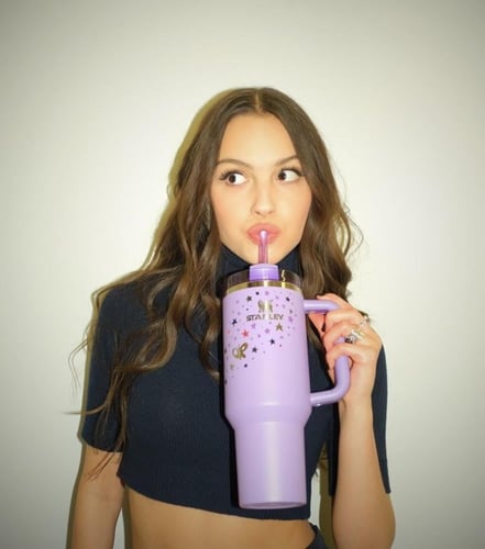 Stanley X Olivia Rodrig mug- 40oz