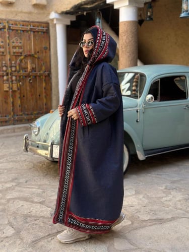 فروة نسائية باطراف سدو فخمة