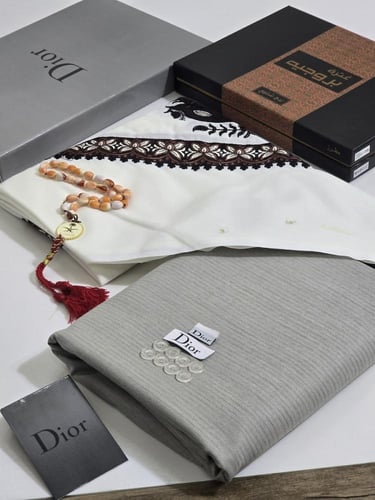 هدايا رجالية شتوية - قماش ديور شتوي + غترة بروجيه