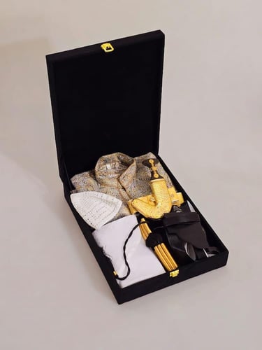 طقم يوم التأسيس - دقلة يوم التأسيس اطفال