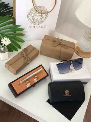 طقم نظارة وقلم وكبك فرزاتشي