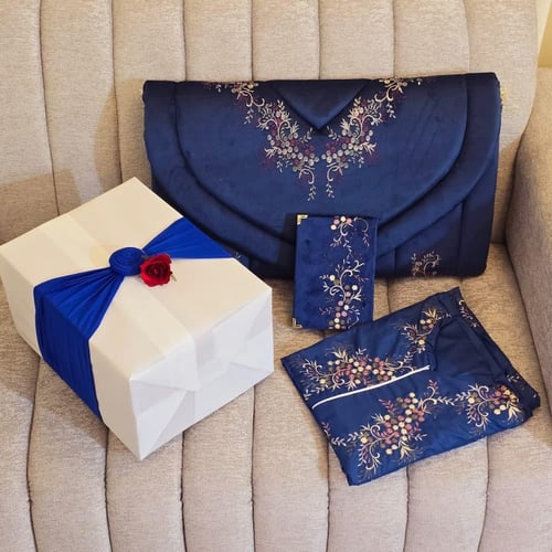 طقم صلاة نسائي فاخر