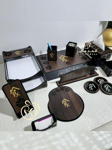 طقم مكتبي خشبي فاخر _ تصاميم ملكية خاصة