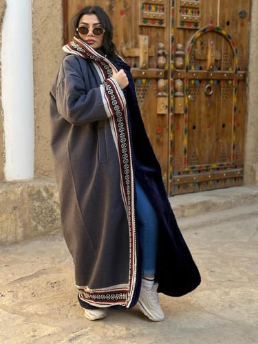 فروات نسائيه تطريز سدو فاخرة