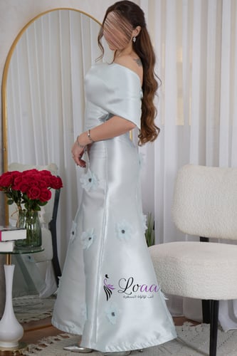 فستان سهرة أنيق بأكمام مميزة مع تطريز الزهور للأعر...