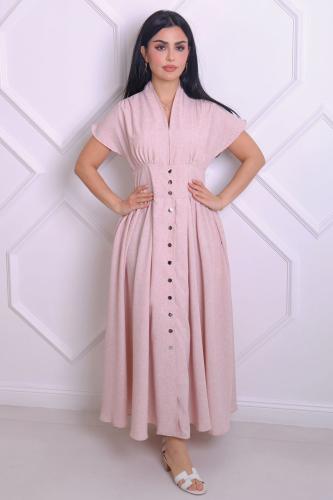 فستان وردي ناعم بأزرار أمامية لإطلالة أنثوية جذابة
