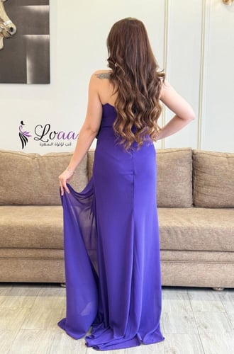 فستان الزهرة البنفسجية الملكي