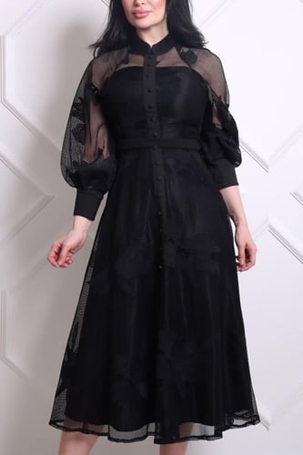 فستان أسود دانتيل شفاف بأكمام منفوخة وتصميم كلاسيك...