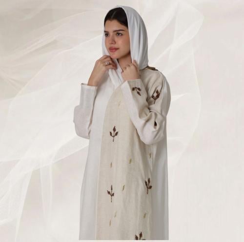 عباية بتصميم مميز من اللنن المطرز البيج واللنن الا...
