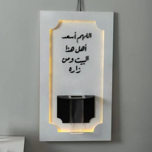 ديكور فاخر وفازة
