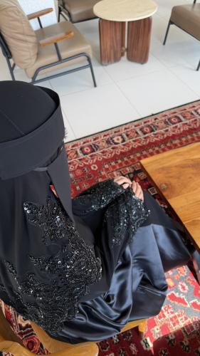 عباية سارة
